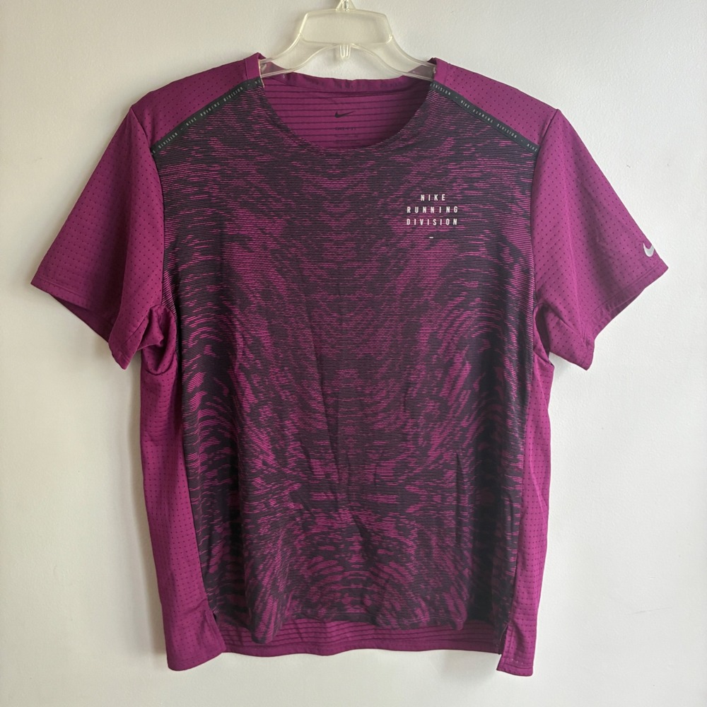 Nike Running Division Shirt Mens XL Purple Dri-FIT Graphic Mesh Performance Tee